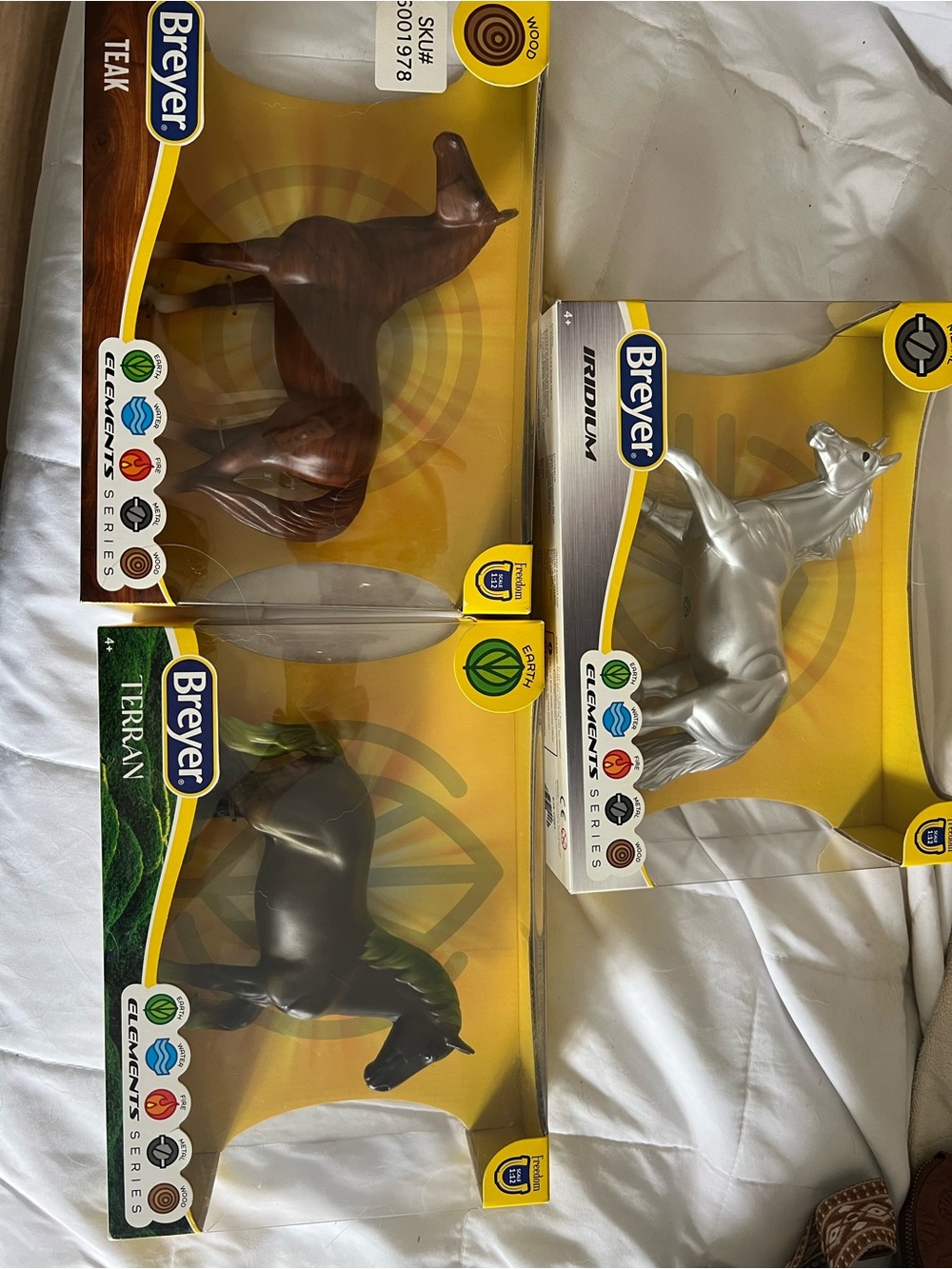 Breyer elements series
